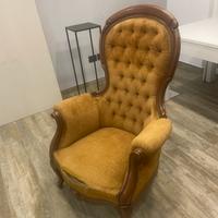 Poltrona in legno e tessuto vintage