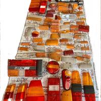 Fanali d'epoca rossi e arancioni - luce a candela