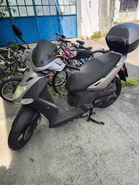 Moto kymco 150