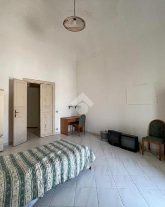 5 LOCALI A RAGUSA