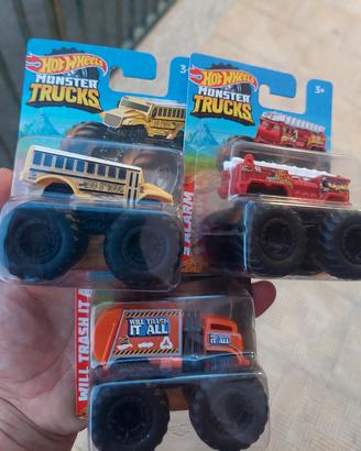 monster trucks hotwheels 