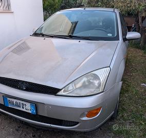FORD Focus 1ª serie - 2001