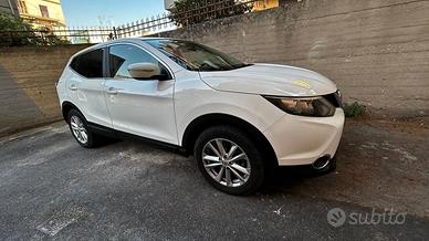 NISSAN QASHQAI J11 AUTOMATICO