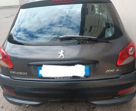 Peugeot 206 - 2011
