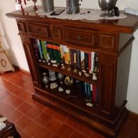 Libreria in legno piccola