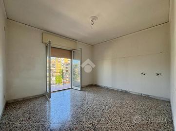 3 LOCALI A PORTICI