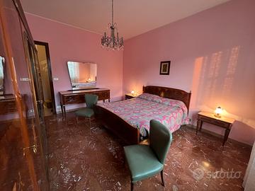 Camera da letto completa 100 €