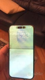 iPhone 16 256gb con schermo rotto