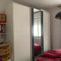 Armadio tre ante 280L*60P*253h