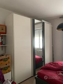 Armadio tre ante 280L*60P*253h