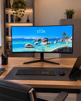 LG UltraGear 34" Curvo UltraWide