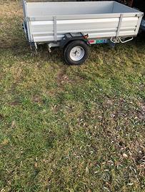 Rimorchio attrezzature turistiche