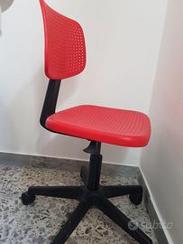 Sedia regolabile e con rotelline, Ikea