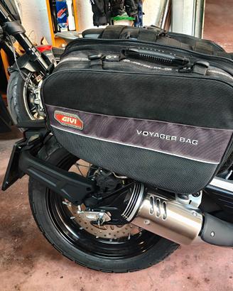 Coppia borse laterali Givi Voyager Bag
