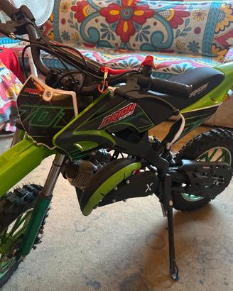 MiniMoto-Usata 1 SOLA VOLTA+Casco+2 Litri Benzina