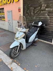 Honda SH 300 fine 2013 - PERMUTE