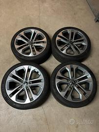 Cerchi e Gomme ORIGINALI AUDI (R18)