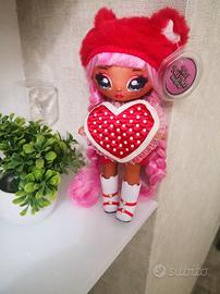 bambola na na na surprise