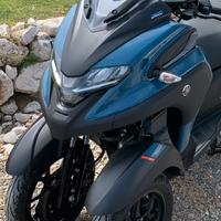 Yamaha Tricity 300 - Patente B