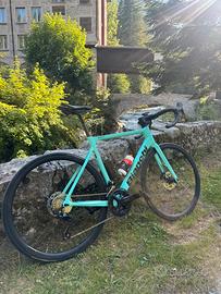 Bianchi Sprint 2025