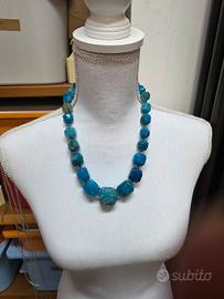 collana fatta a mano in vetro di Boemia