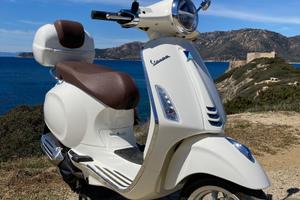 Piaggio Vespa Primavera 125