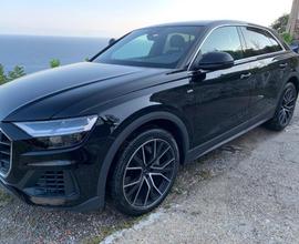 AUDI Q8 50 TDI 286 CV quattro tiptronic S-LINE