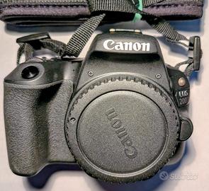 Canon EOS 200d da 24.2 MP scatti 2805