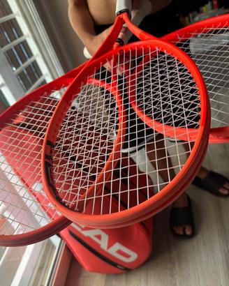 Set Tennis HEAD Jr : 3 Radical jr 26 + Borsa
