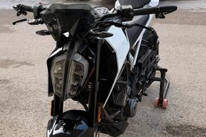 Ktm Duke 390