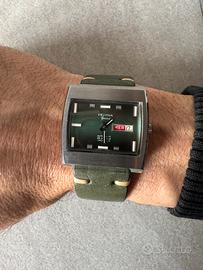 Delvina Genève automatic