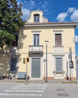 Sacile Centro 1/2 Compendio immobiliare 186K Rif.