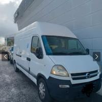 Opel Movano passo lungo tetto alto