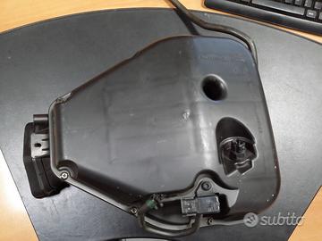 T2204850 Triumph Airbox Sprint GT ST