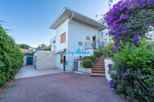 Santa flavia - residence fronte mare appartamento