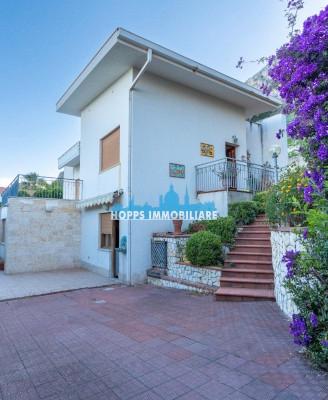 Santa flavia - residence fronte mare appartamento