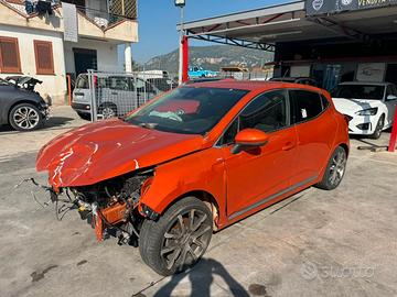 Renault Clio GPL sinistrato - 2019