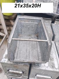 cassetta porta attrezzi impilabile con maniglie