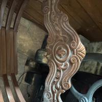 Sedia decorativa in legno