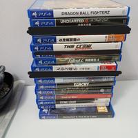 Lotto 13 giochi ps4, si vende anche singolarmente.