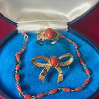 completo in argento e corallo rosso