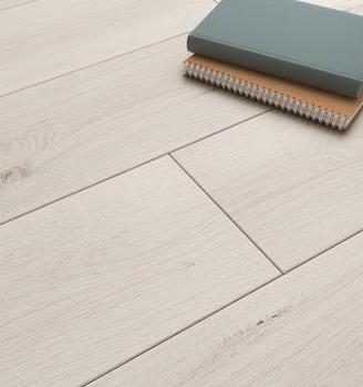 piastrelle a incastro in laminato legno bianco 