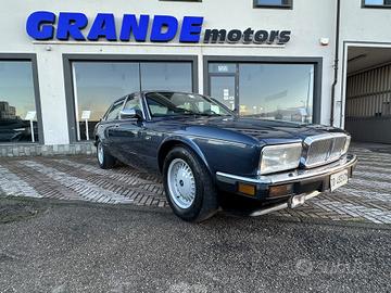 Jaguar XJ DKALH4 Daimler 3.6 6 cilindri 212 cv