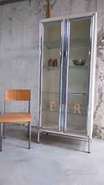 Armadietto studio medico 