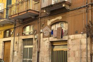 MONOLOCALE A BARLETTA