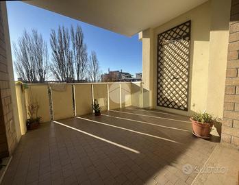 4 LOCALI A RIMINI