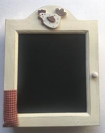 Cassetta legno portachiavi con lavagna