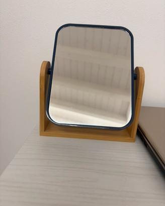 Specchio da tavolo reclinabile con base in legno