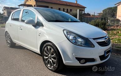 OPEL CORSA COSMO 1.2 BENZINA + GPL (12/2010)