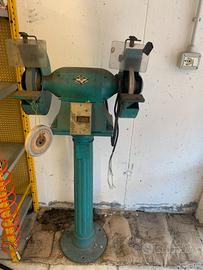 Mola con piedistallo